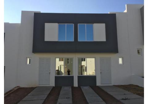Casa Barroco en privado por Erandeni en venta