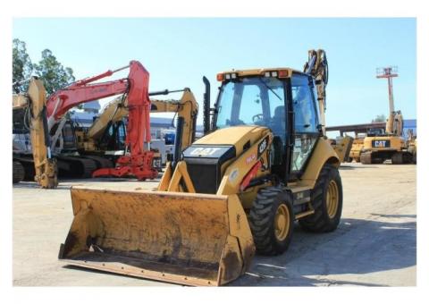 RETROEXCAVADORA CATERPILLAR